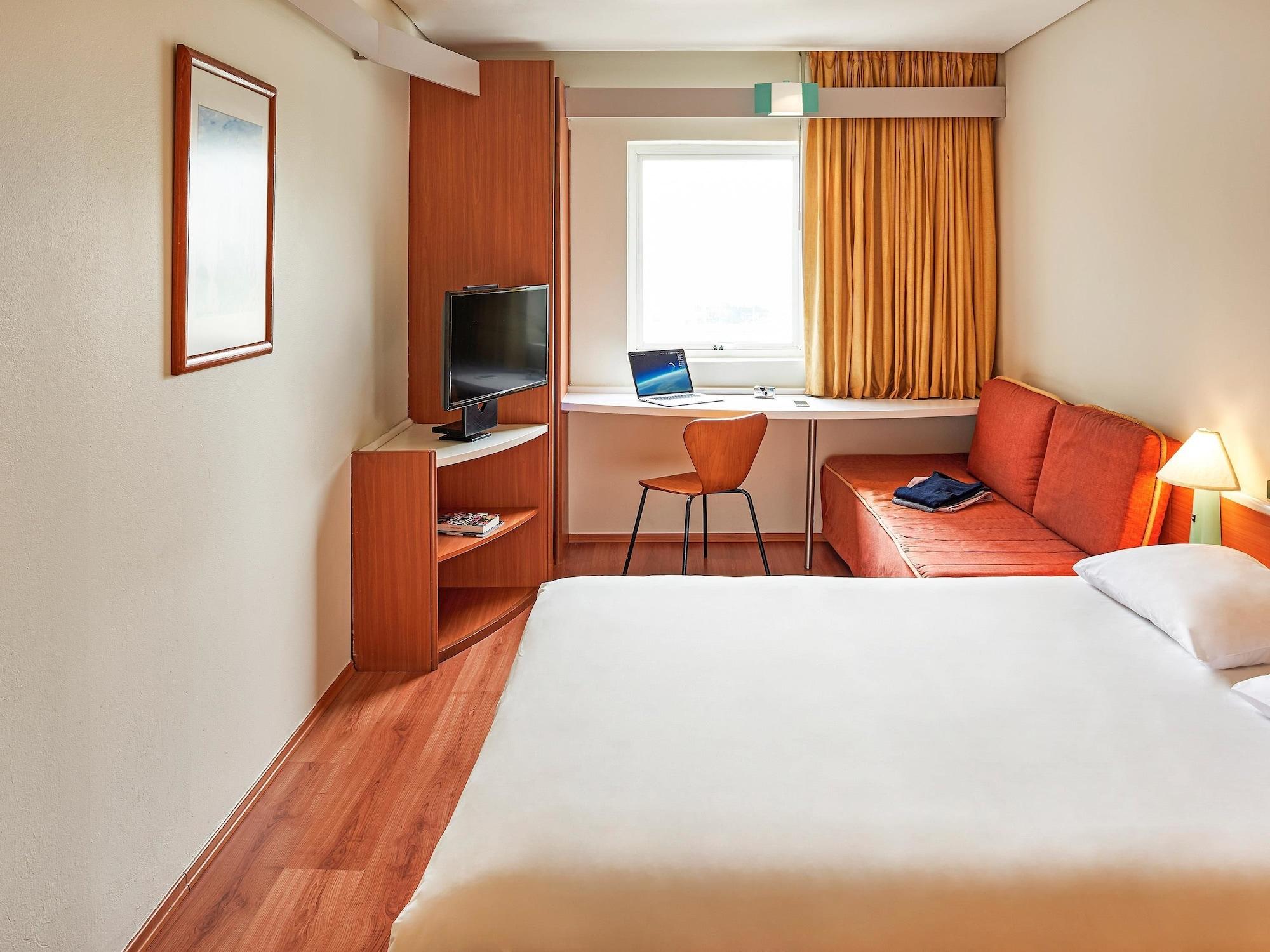 Ibis Monterrey Valle San Pedro Garza Garcia Kültér fotó