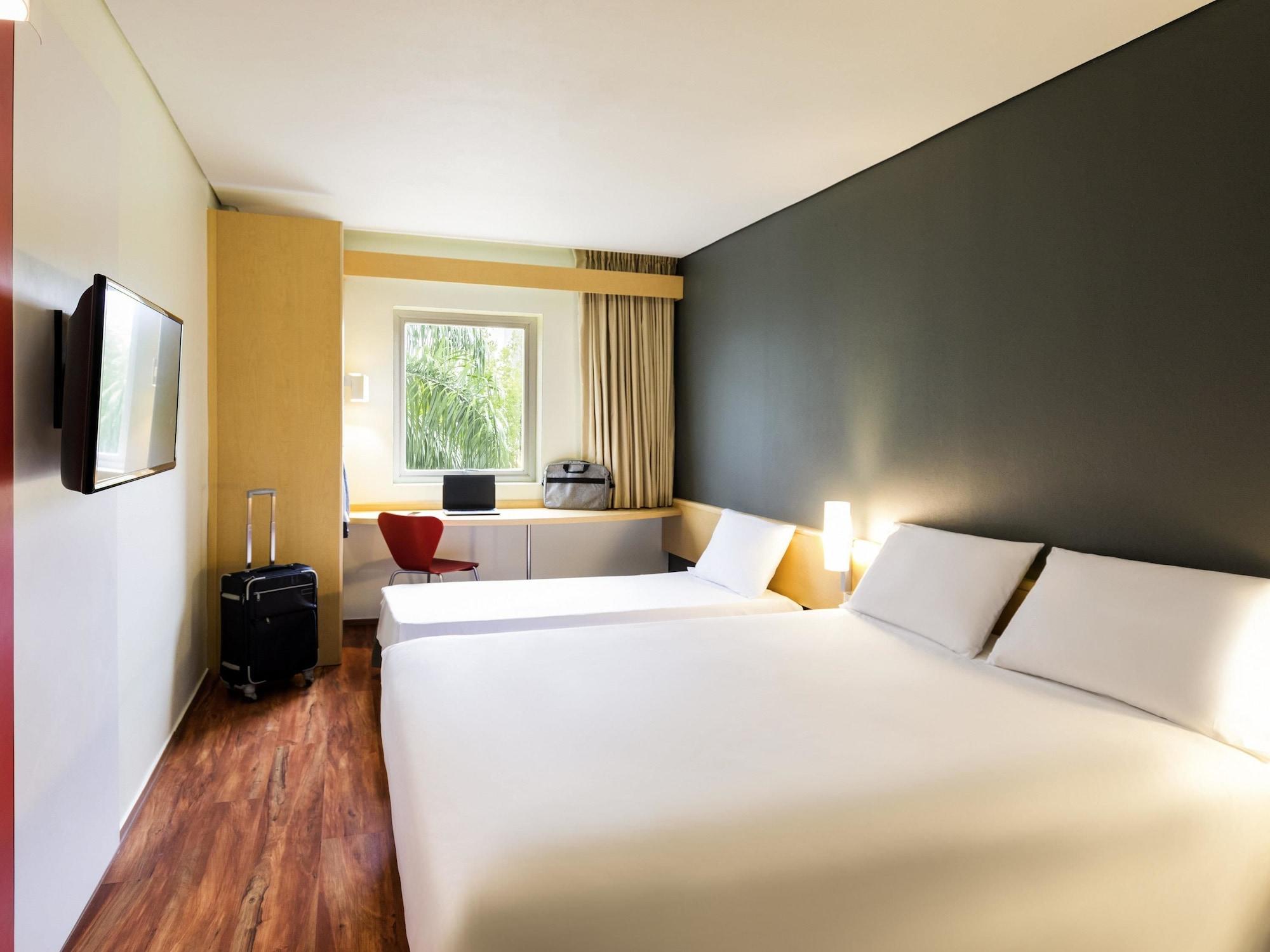 Ibis Monterrey Valle San Pedro Garza Garcia Kültér fotó