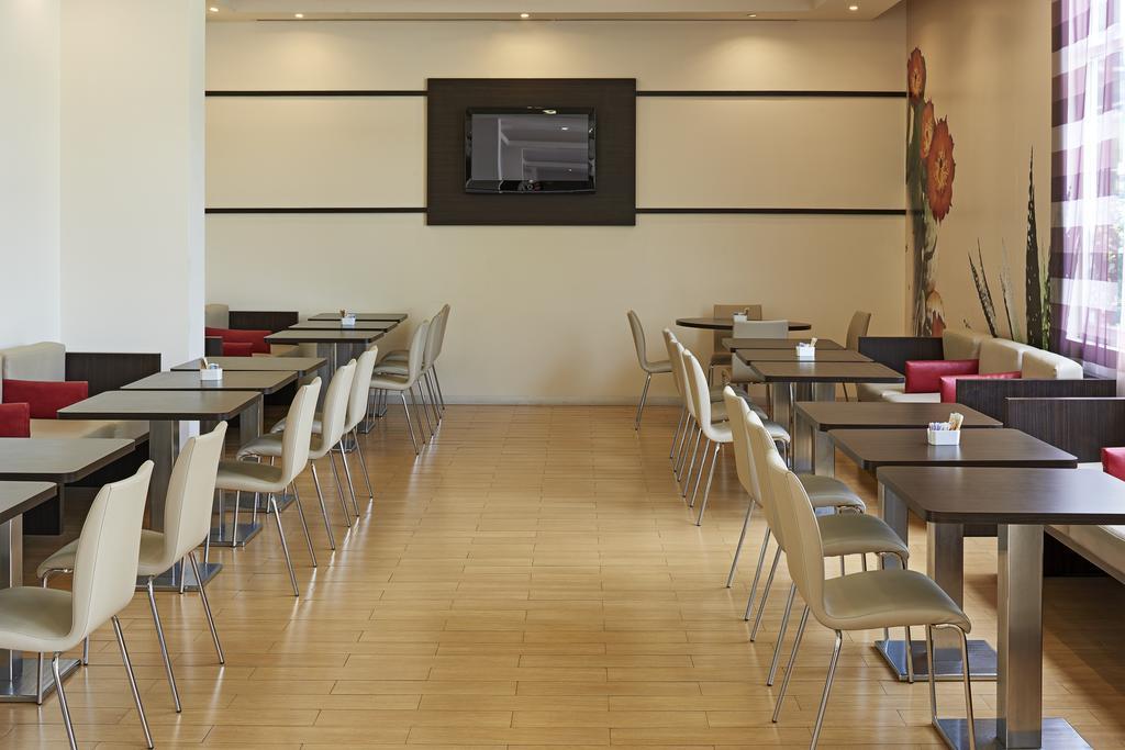 Ibis Monterrey Valle San Pedro Garza Garcia Kültér fotó