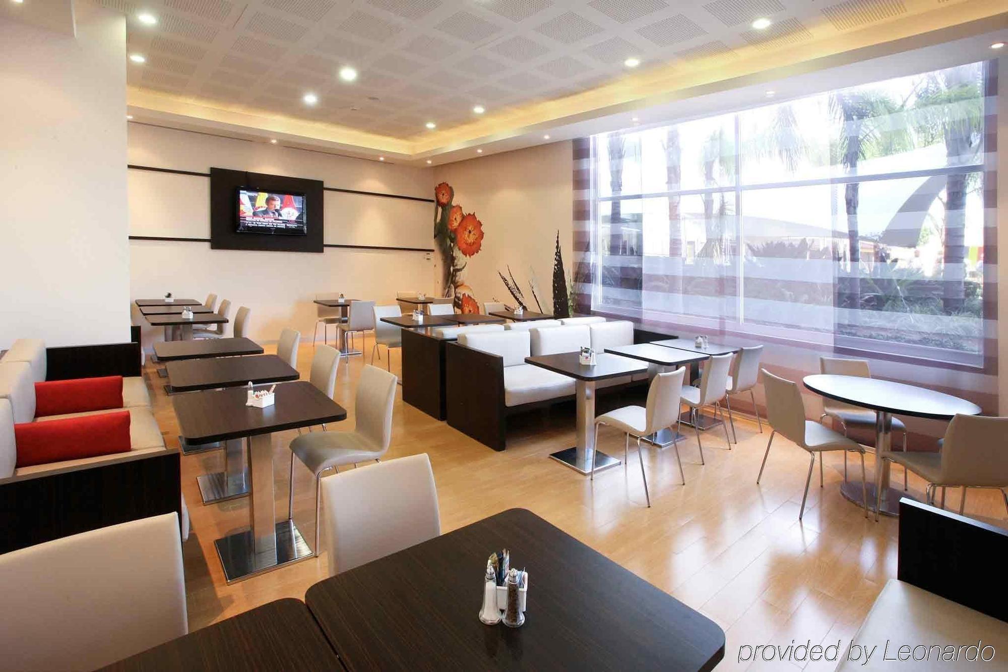 Ibis Monterrey Valle San Pedro Garza Garcia Kültér fotó