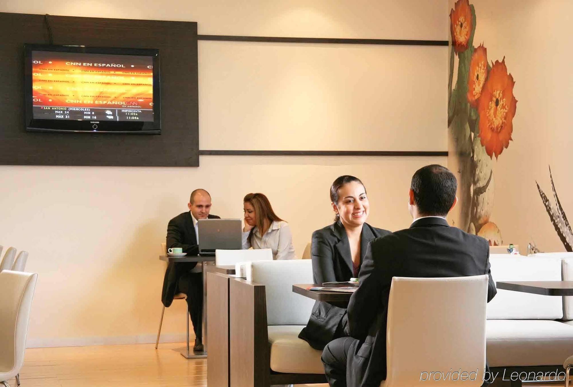 Ibis Monterrey Valle San Pedro Garza Garcia Kültér fotó