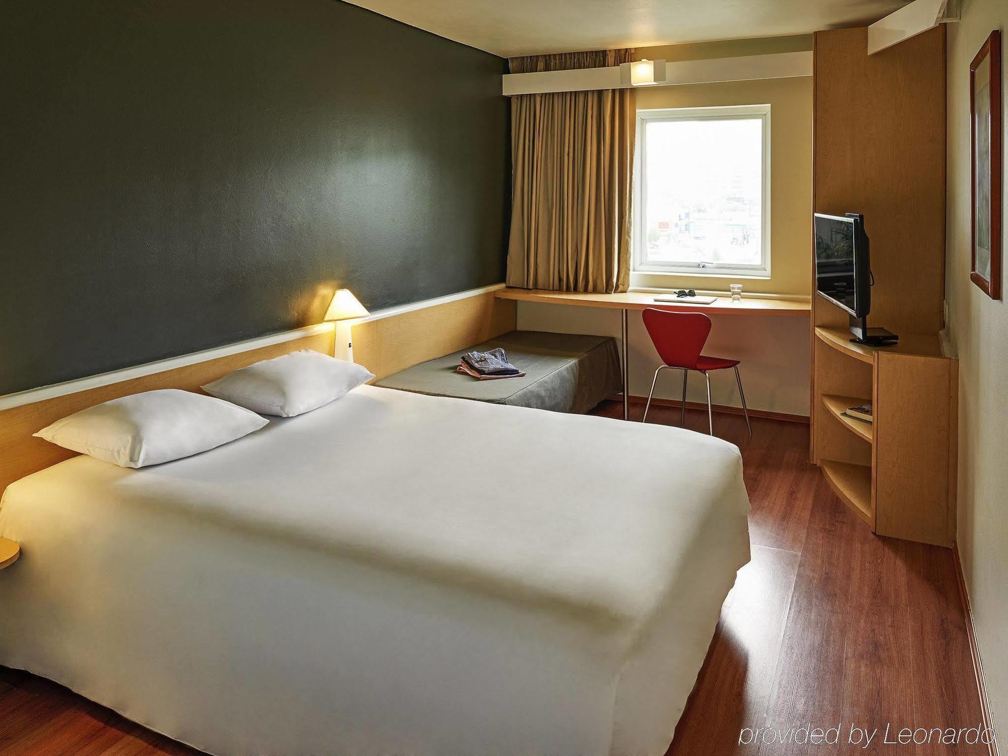 Ibis Monterrey Valle San Pedro Garza Garcia Kültér fotó