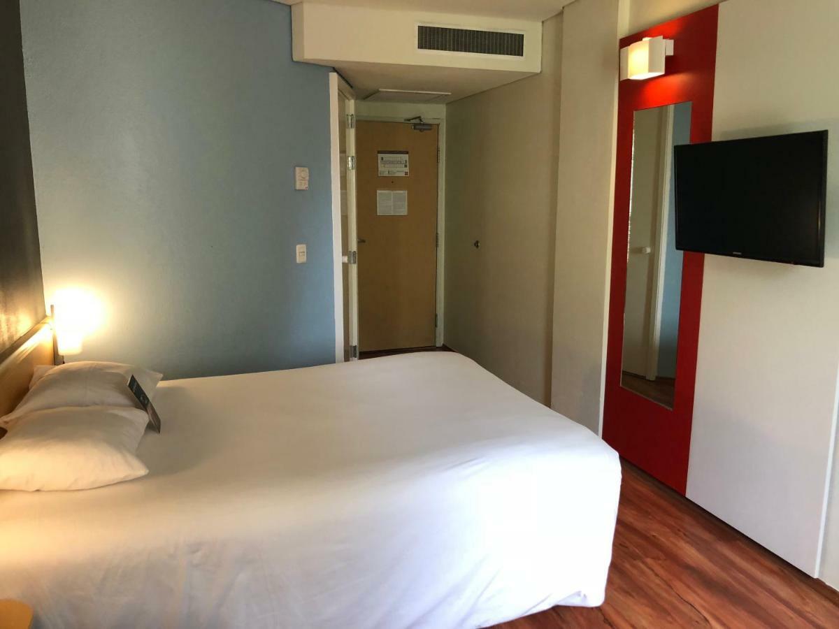 Ibis Monterrey Valle San Pedro Garza Garcia Kültér fotó